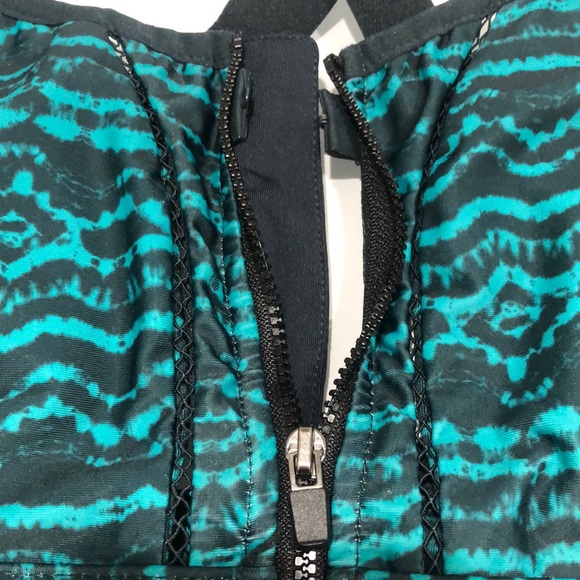 Sports Bra - Picture 3 of 3